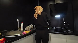Russian grown-up loves anal sexual relations in the morning. Homemade Porn
